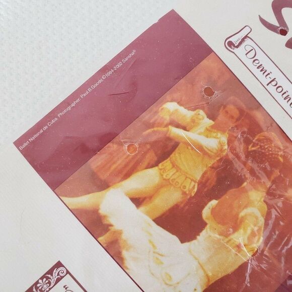 Sansha Demi Pointe White Soft Ballet Shoes Pro Ref 1 Canvas Size 6 Width M - Picture 3 of 4